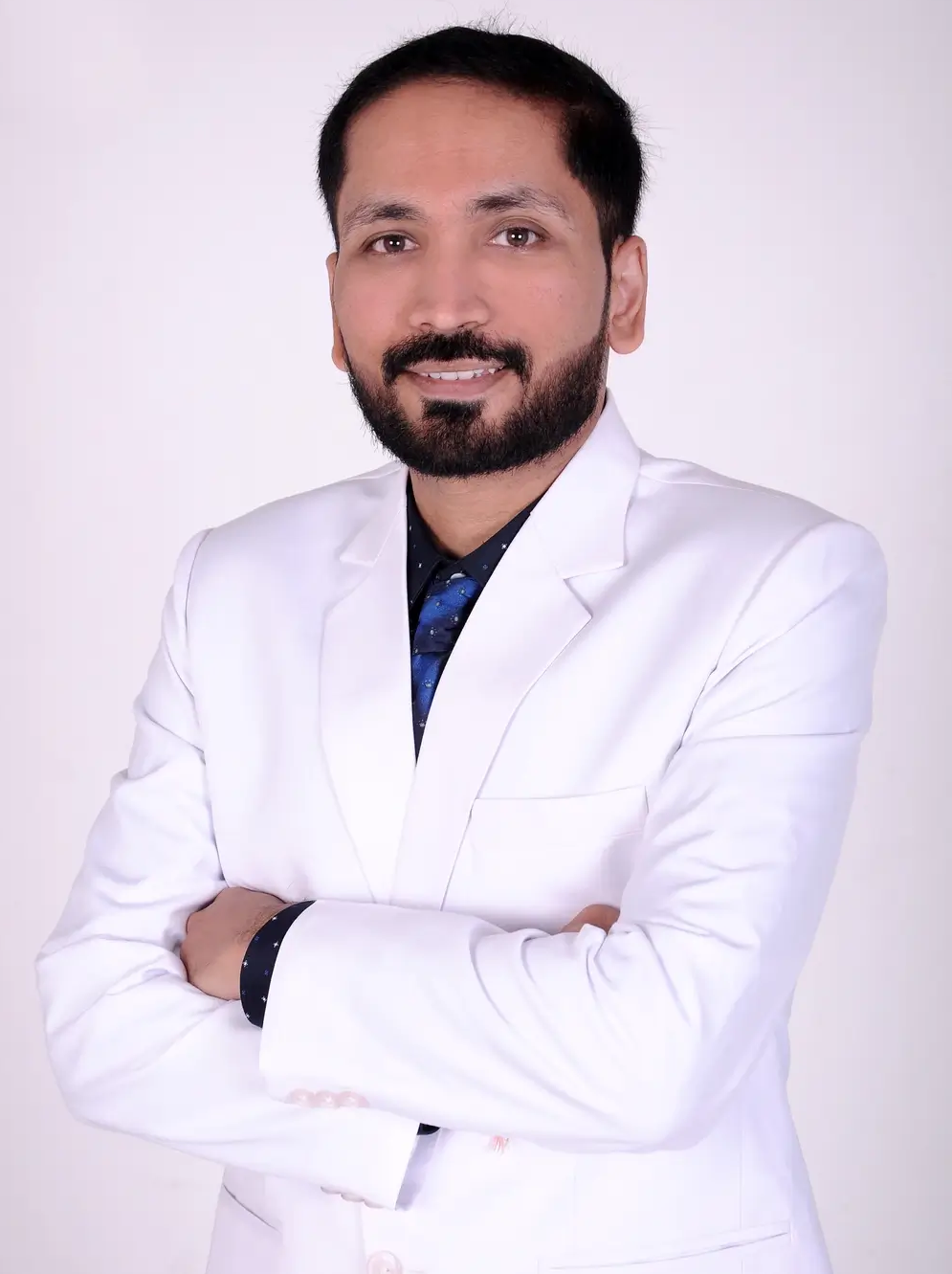 मिलें डॉ. कर्म पटेल से: सेबोरेहिक डर्मेटाइटिस विशेषज्ञ - एक्ज़िमा उपचार के लिए ऑनलाइन परामर्श